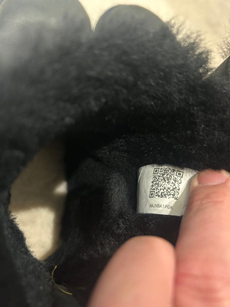 希少色 UGG アグ スタッズ レザーブーツ 25cm ダークグリーン