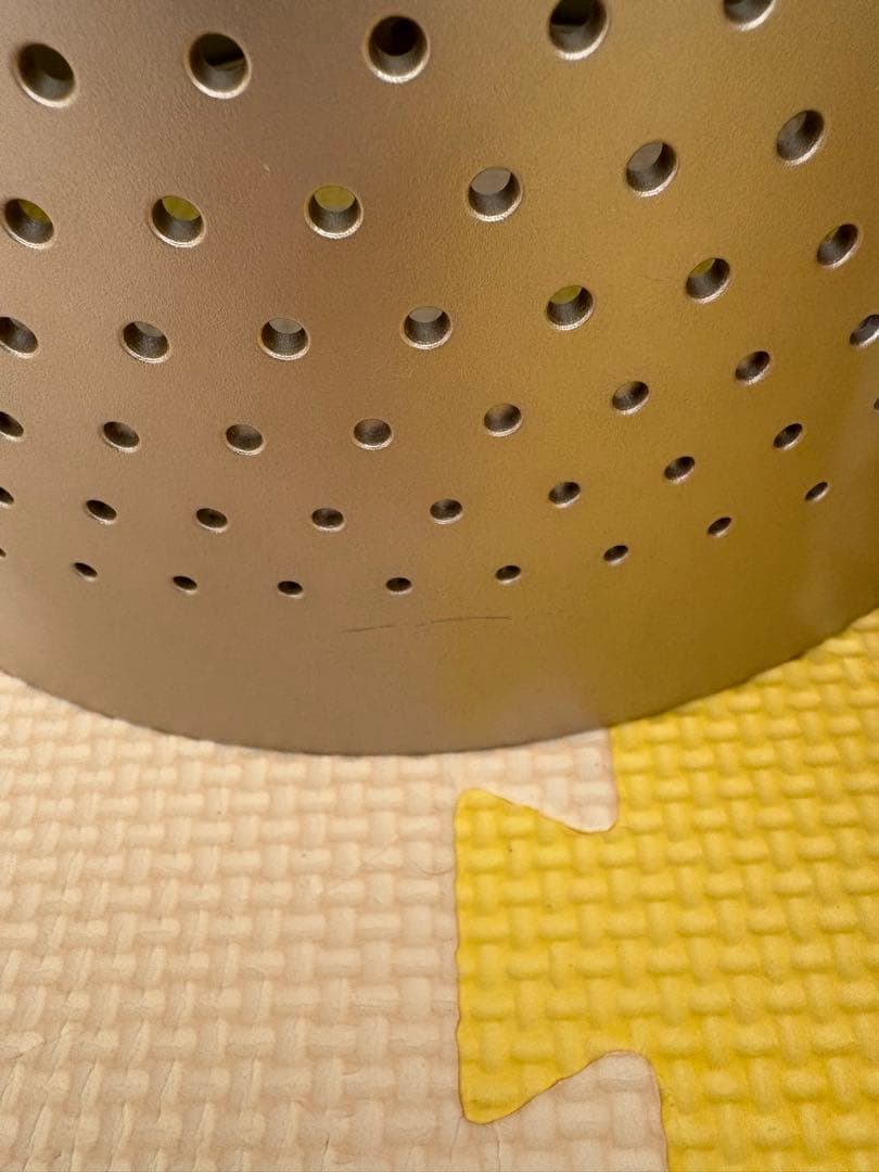 中古 Pety 空気清浄機 円筒形 ホワイト/ゴールド