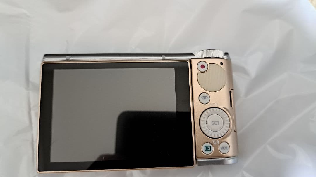 デジタルカメラ CASIO EX-ZR1800