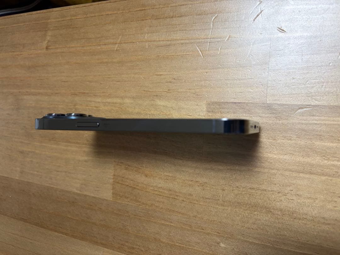 Apple iPhone 13 Pro グラファイト　黒