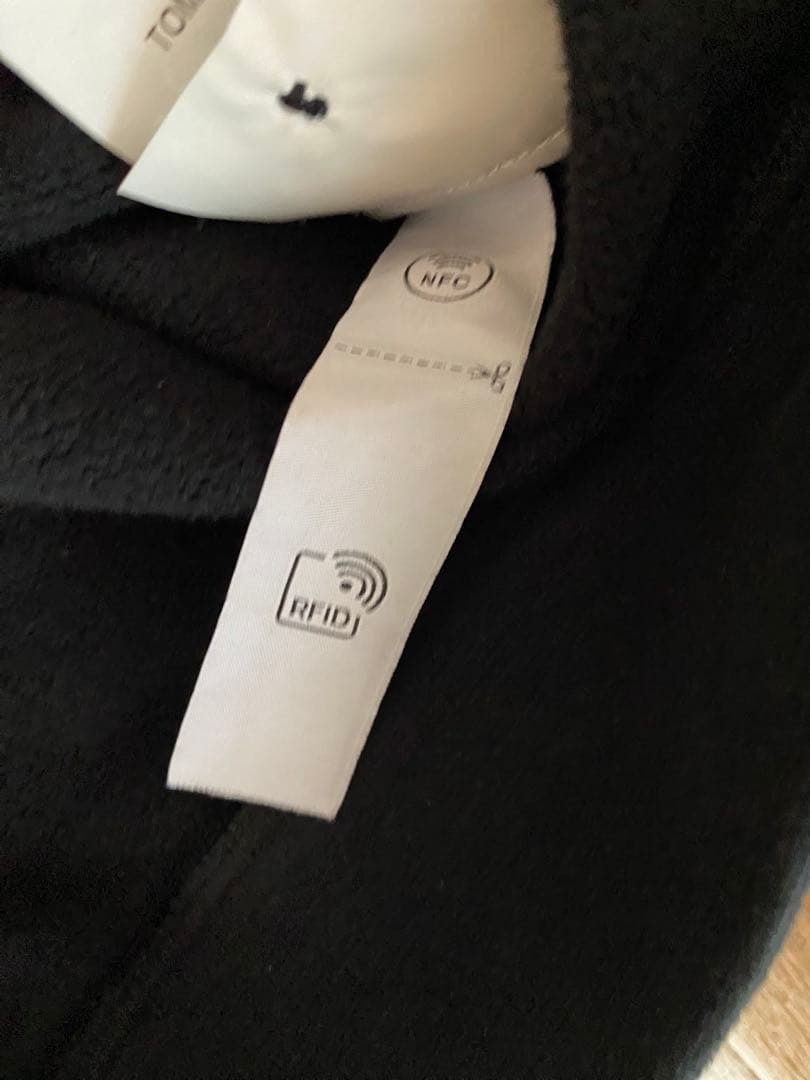 STONE  トレーナー