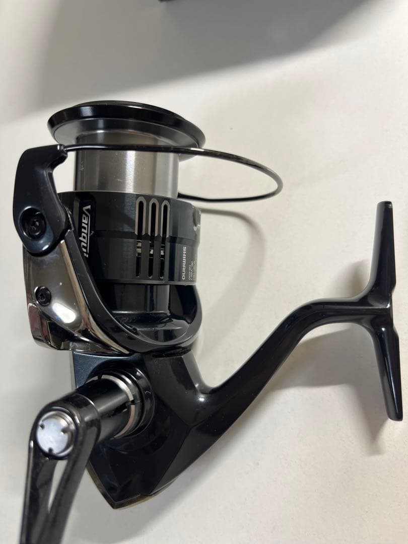 リール SHIMANO 19Vanquish 4000XG