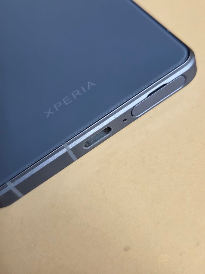 G*I様 【極美品】Xperia5v XQ-DE44 256GB 本体 ブルー