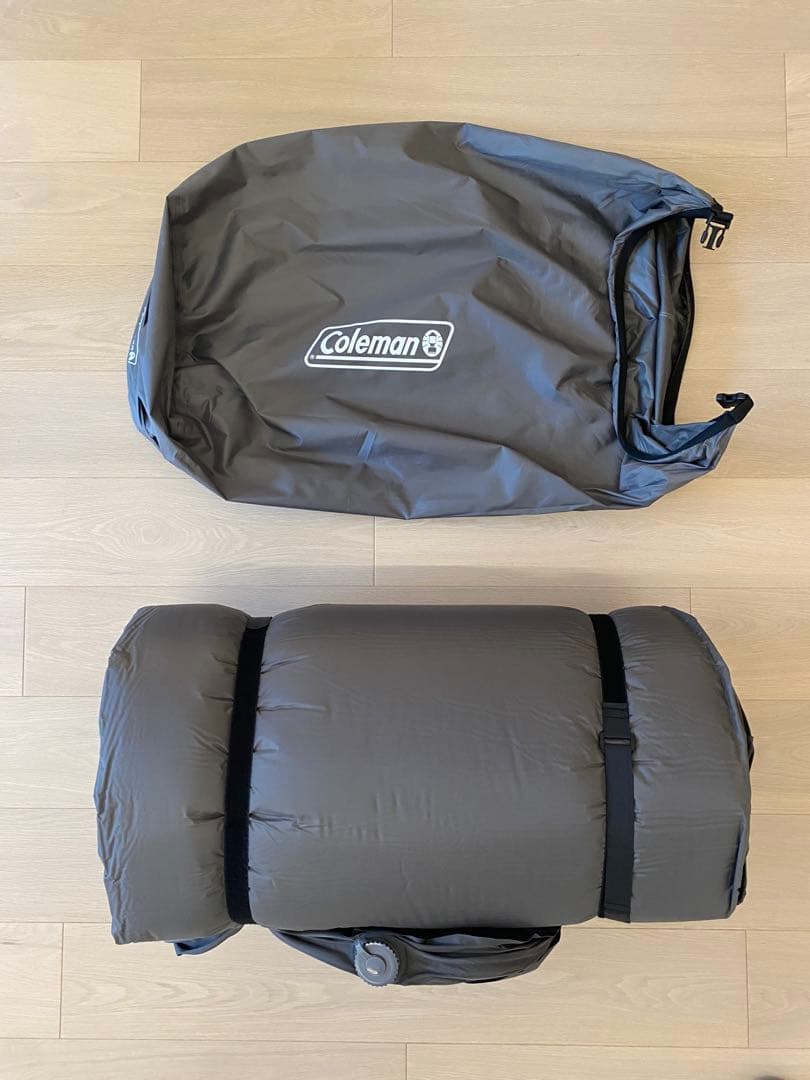 未使用に近い　Colemanキャンパーインフレーターマットハイピーク/ダブル