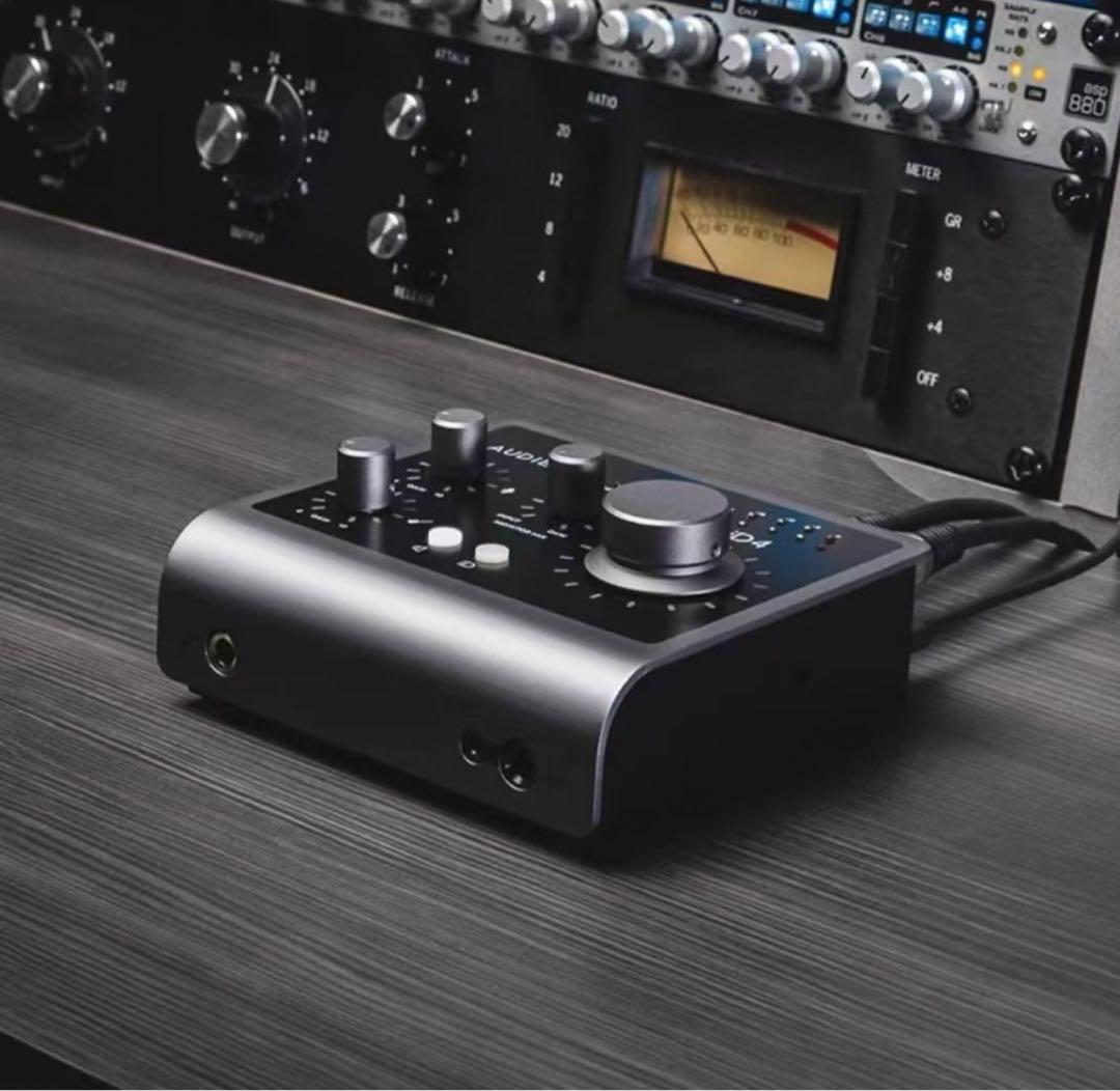 AUDIENT iD4 MKIIオーディオインターフェイ ス
