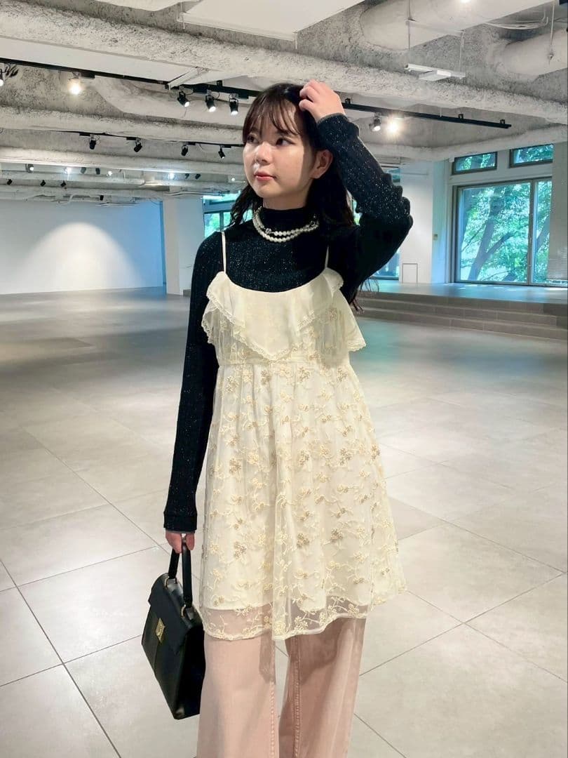 M*K様 新品タグ付き　リリーブラウン　フラワービジューレースミニワンピース