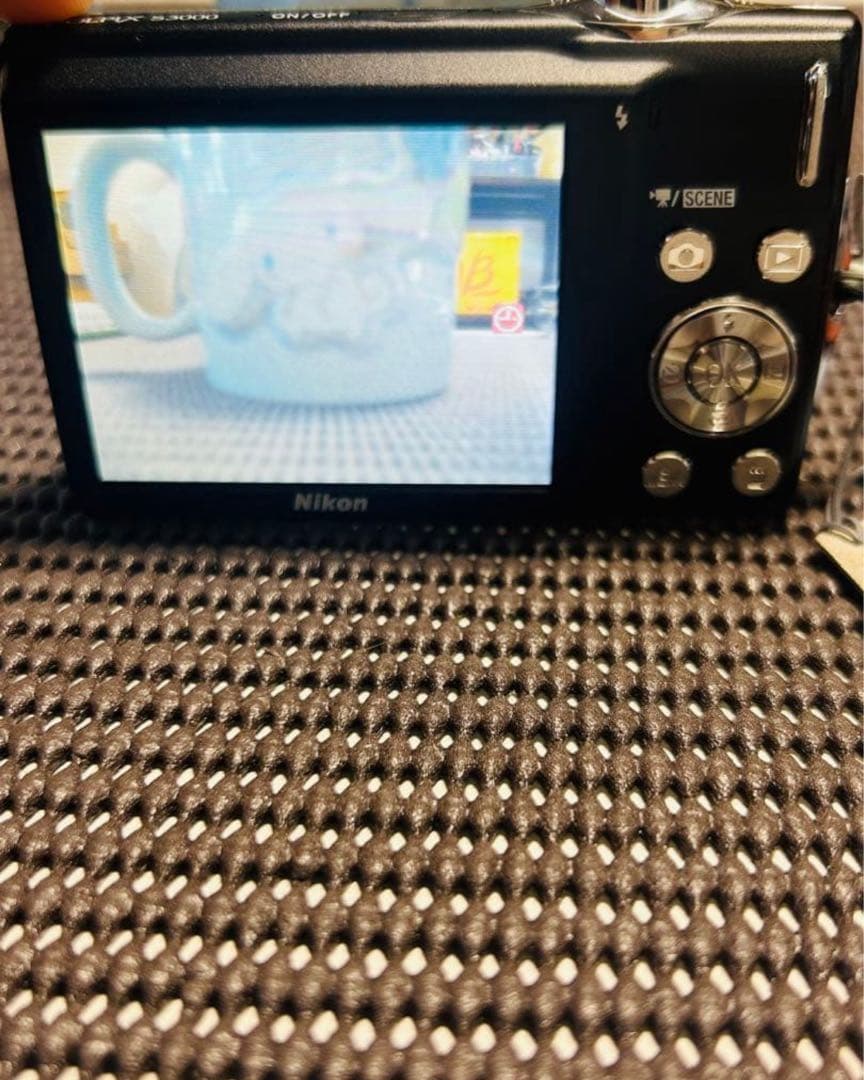 Nikon COOLPIX S3000 12.0メガピクセル グリーン 問題なし