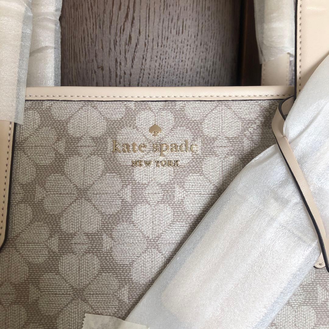ケイトスペードバック
