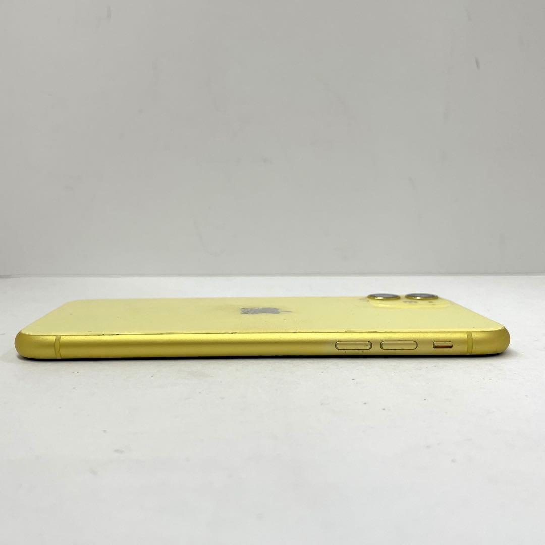 Apple iPhone11 128GB イエロー au 背面割れジャンク品