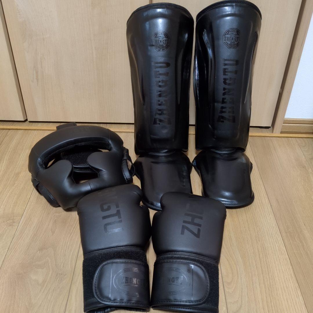 ZHENGTU レガース ヘッドギア 8オンスグローブ