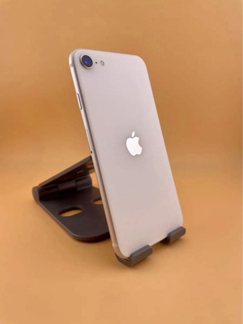 iPhone SE 2 ホワイト64GB SIMフリー　バッテリー100% 美品