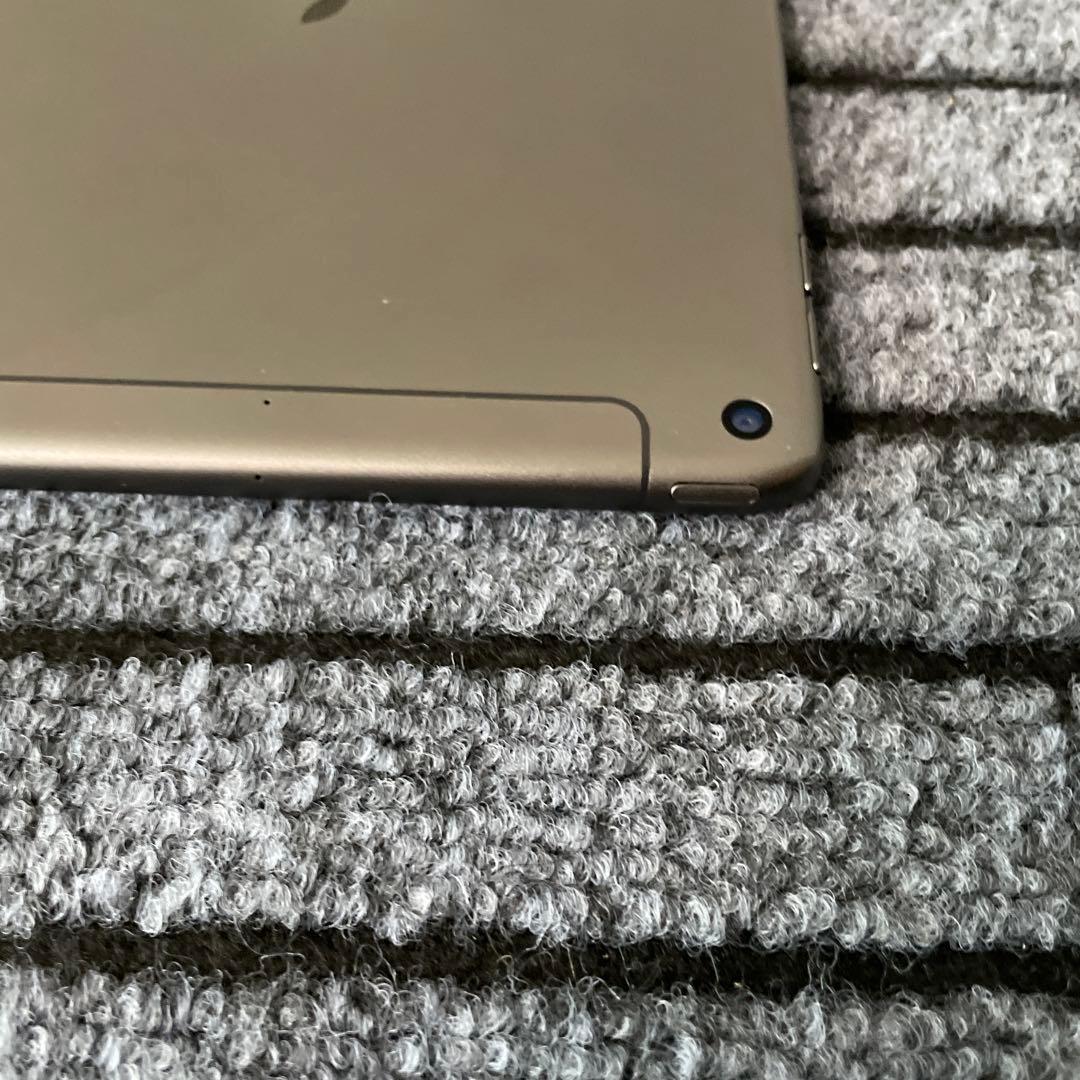 237【早い者勝ち】 iPad mini5 5世代 64GB SIMフリー