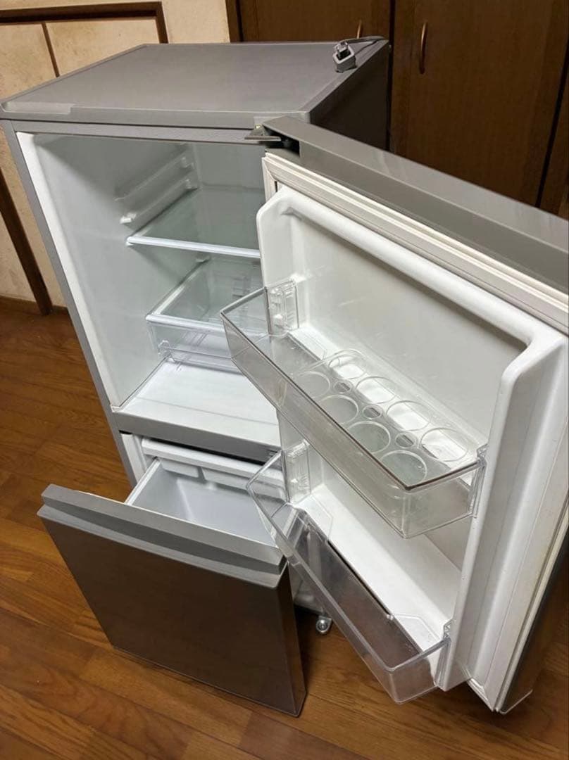 アクア　AQUA 冷蔵庫 2ドア シルバー　AQR-13H 2019年モデル