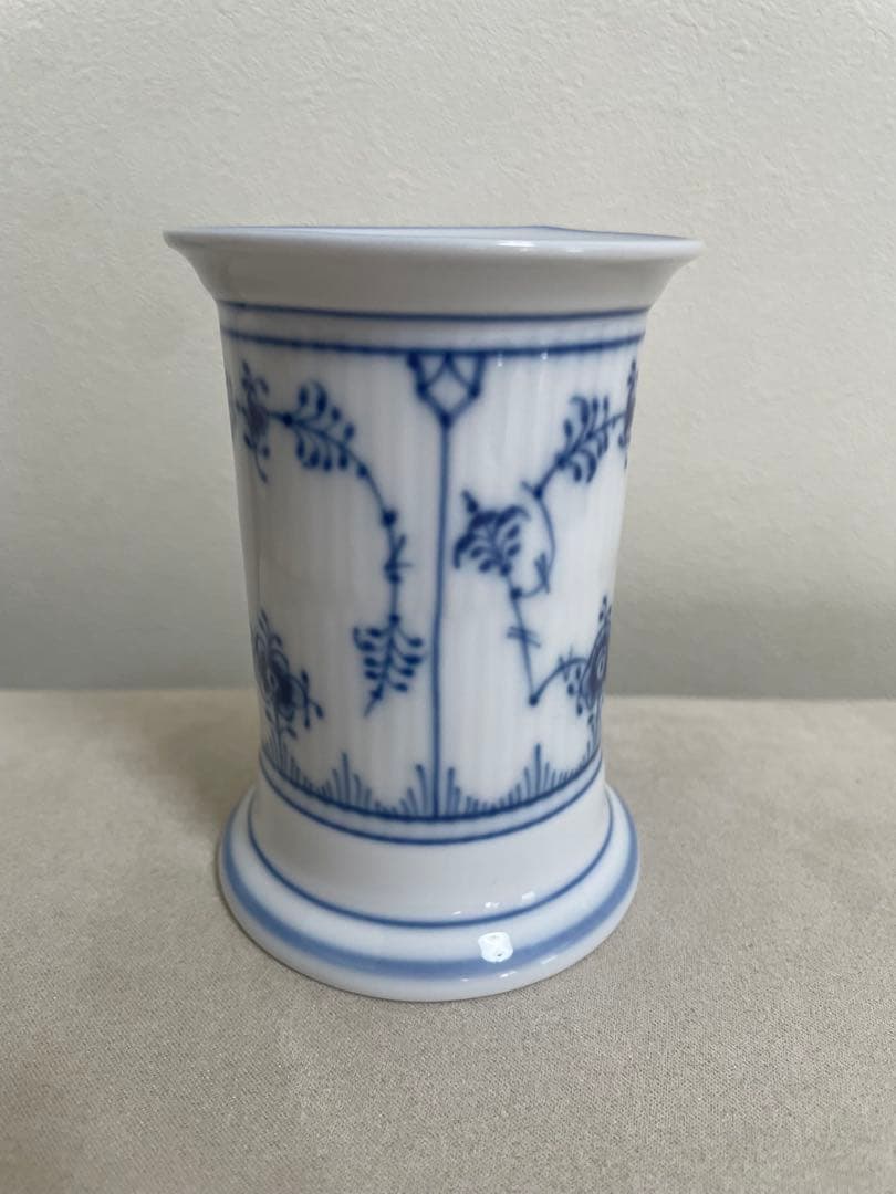 送料込希少　ロイヤルコペンハーゲン　ブルーフルーテッド美品ペン立て　花瓶小物入れ