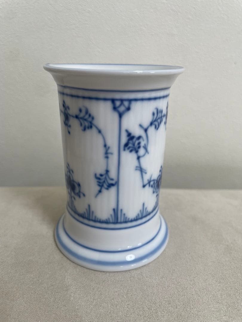 送料込希少　ロイヤルコペンハーゲン　ブルーフルーテッド美品ペン立て　花瓶小物入れ