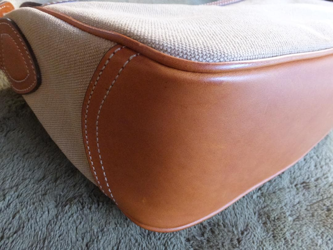 土屋鞄　カメラ散歩バッグ