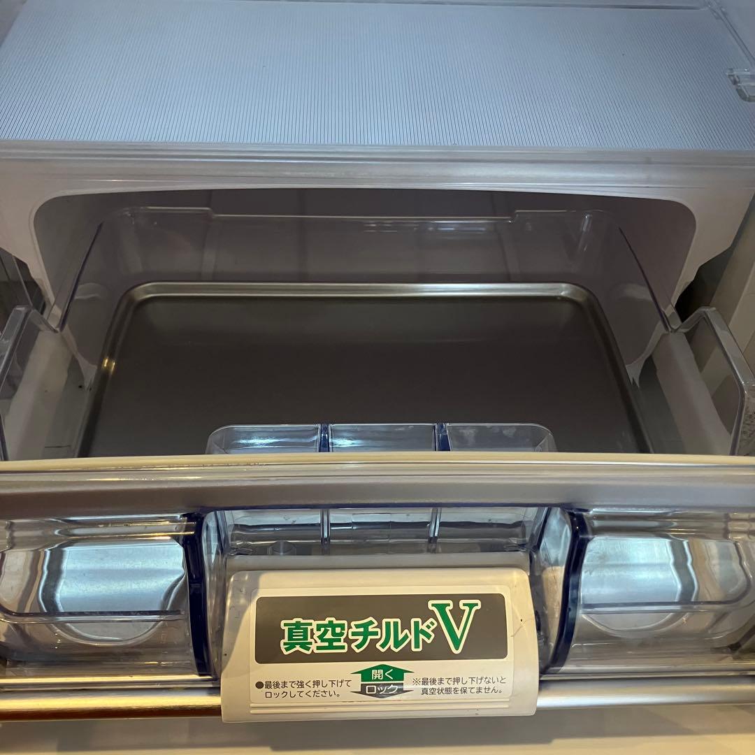 R*u様 【自動製氷】日立 3ドア冷蔵庫 265L R-S270DMV 真空チル