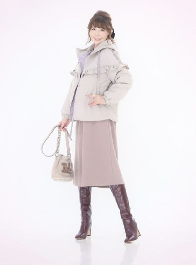 【専用】アンドラブ　＆LOVE異素材MIXの中わたふりるブルゾン