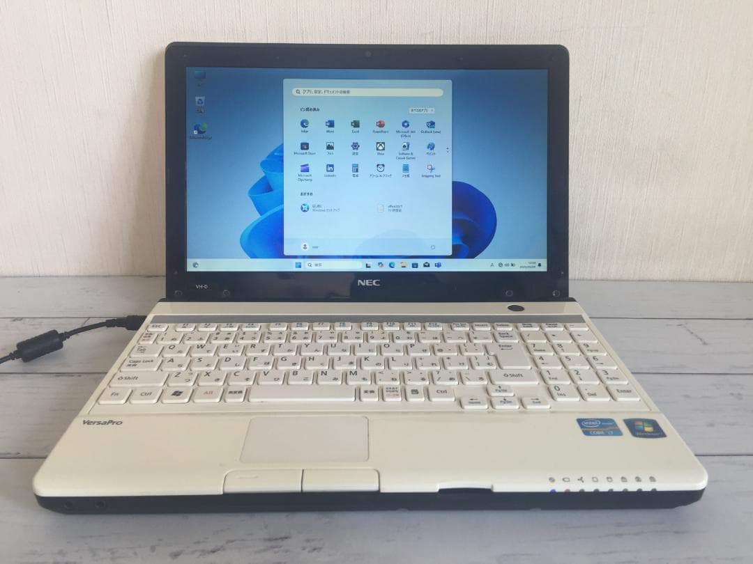 NEC PC-VK17HHTND 13.3型液晶 コンパクト テンキ付きノート