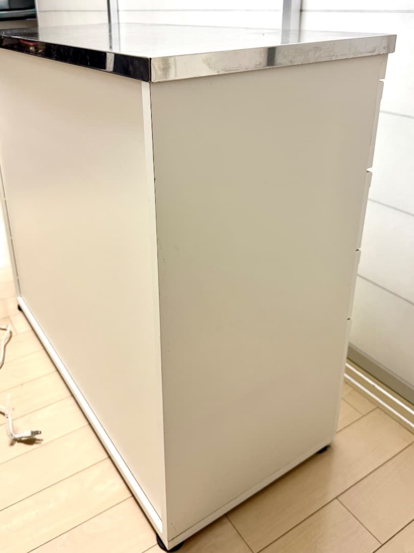 送料込 キッチンキャビネット90 引出6 ステンレス天板 キャスター電源付 国産