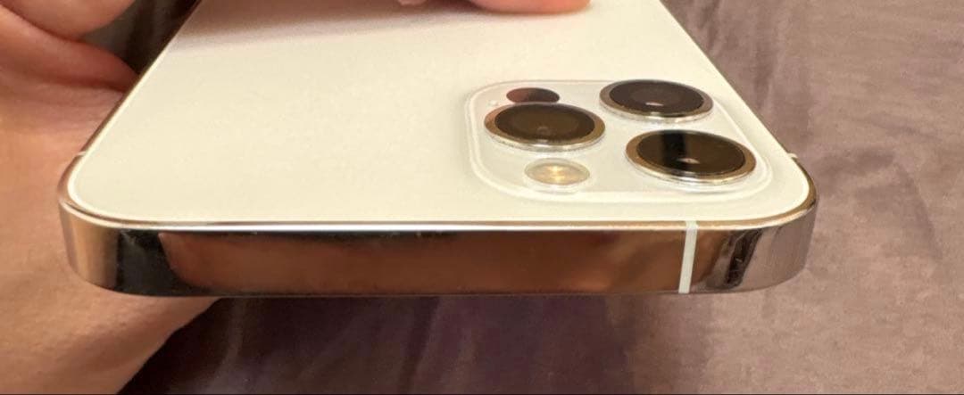 Apple iPhone 12 Pro ホワイト