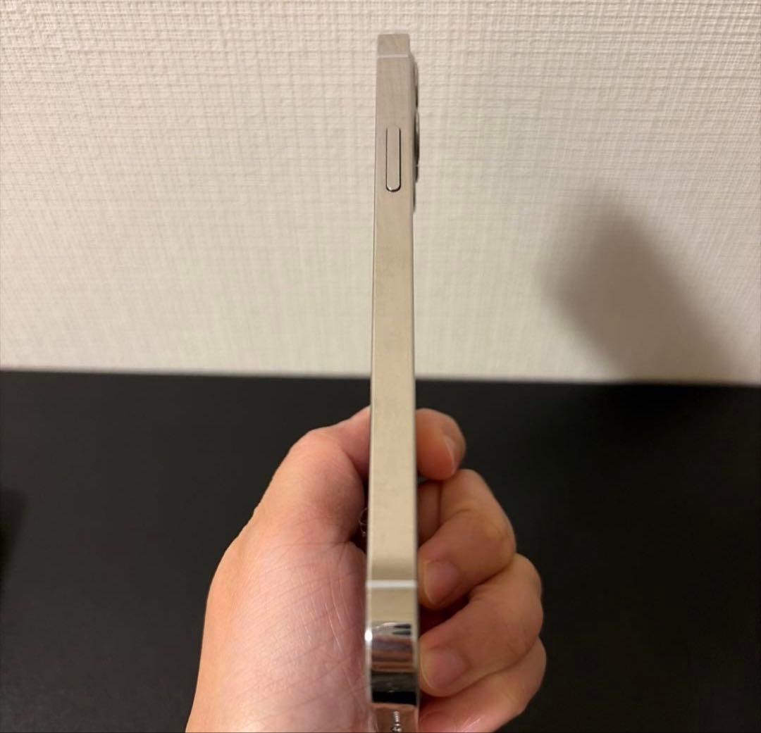 Apple iPhone 12 Pro ホワイト