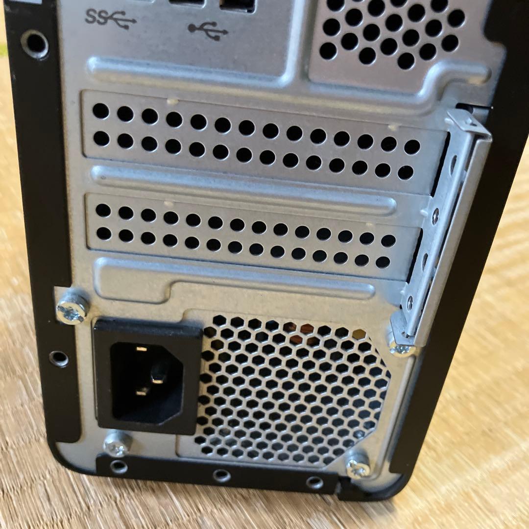 b*1様 Win11 24H2 Core i5 8400/16GB/SSD 25