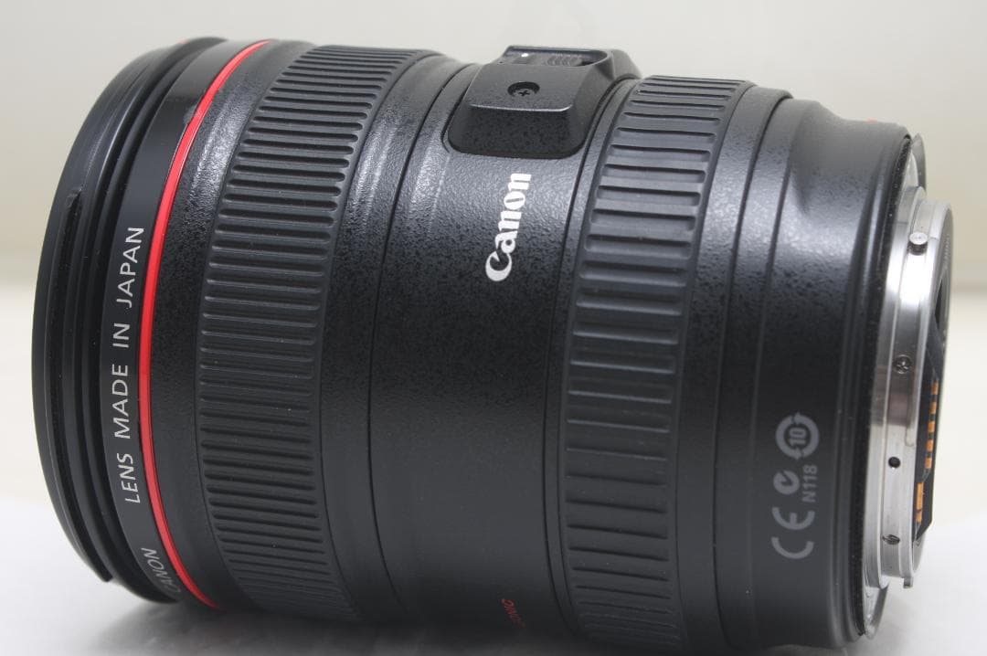 キヤノン EF 24-105mm F4 L IS USM