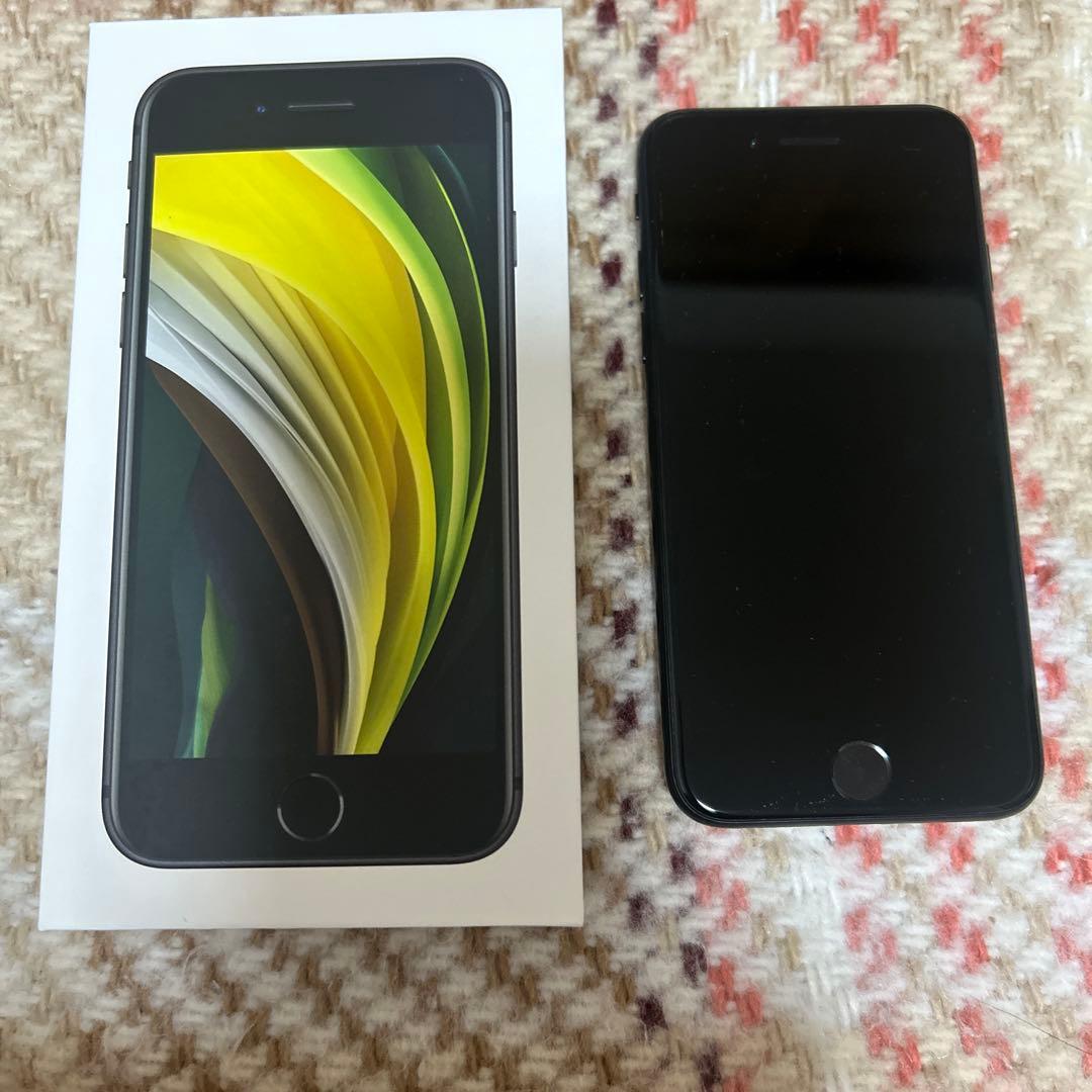 Apple iPhone SE 64GB ブラック