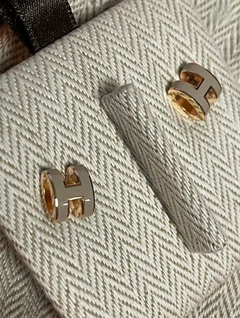 レディース ピアス(両耳用)