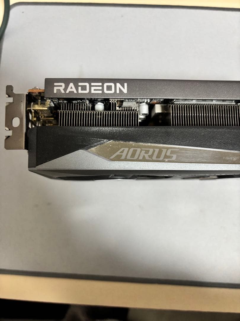 GIGABYTE AORUS RX6750XT Elite 12GB動作確認済み