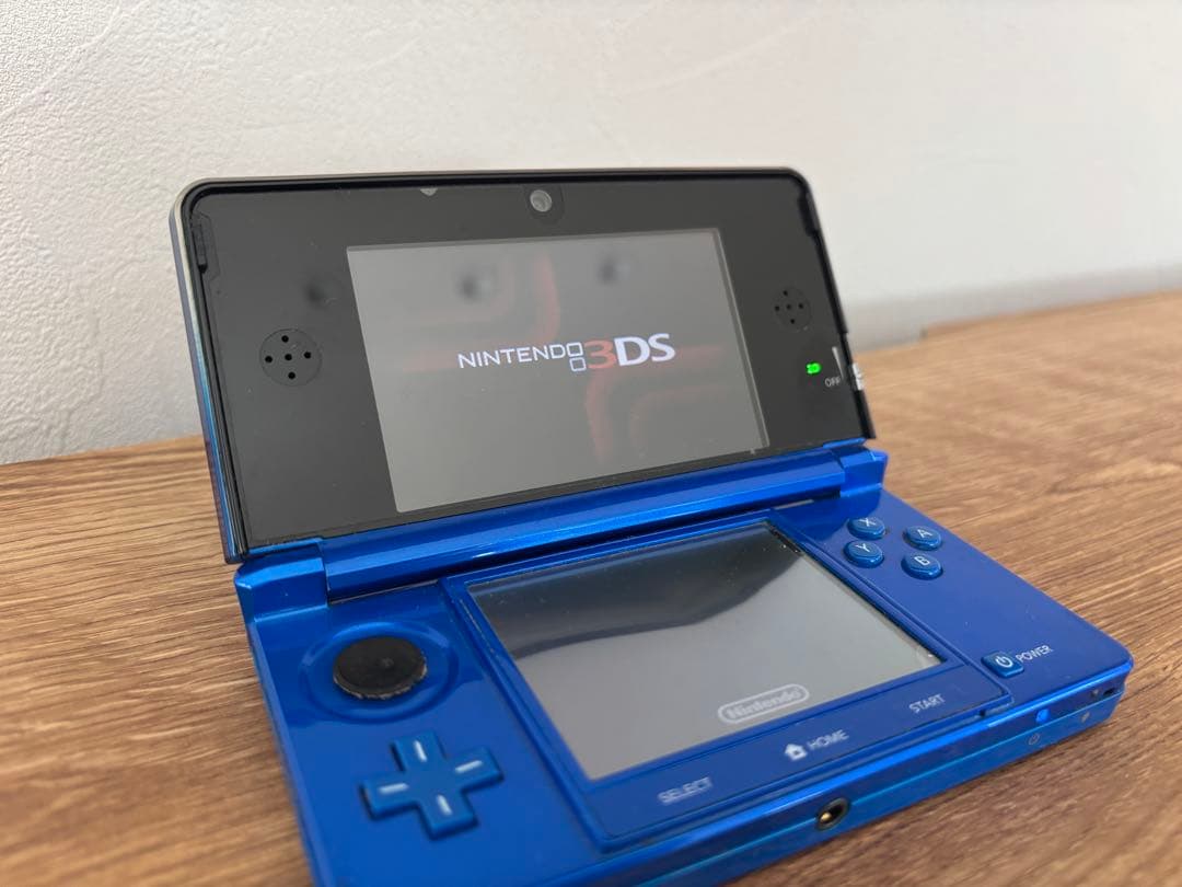 Nintendo 3DS 青 本体 + ソフト2本+DL済ソフト2本+充電器付