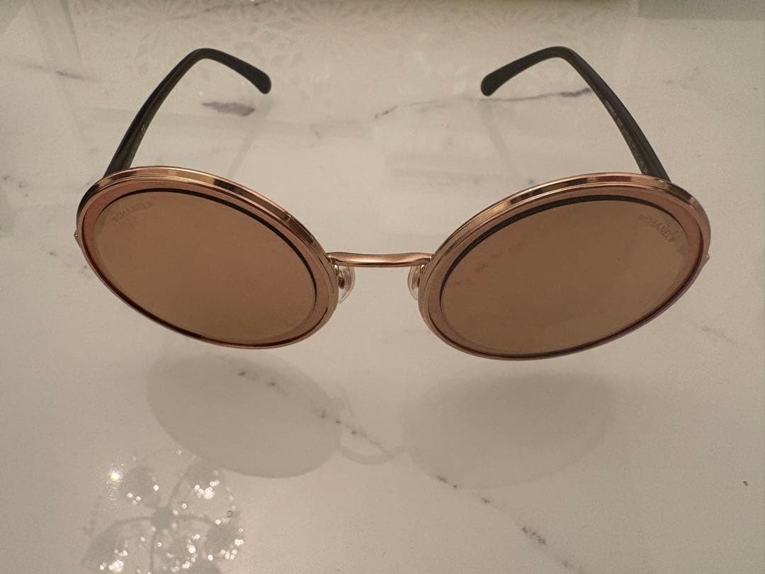 CHANEL ピンクラウンドサングラス ケース　箱付き