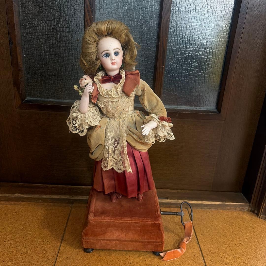 桃*）様 アンティークドール　オルゴール