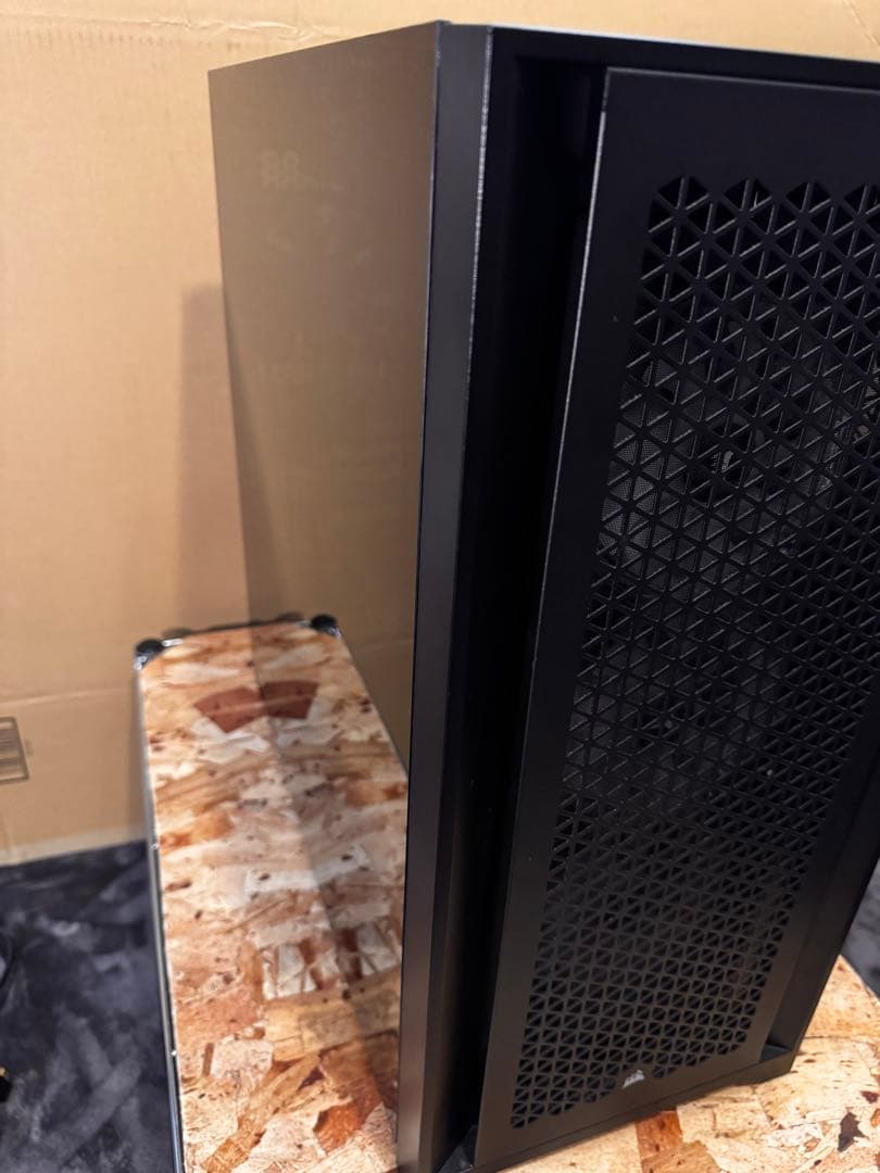 Corsair 5000D +RGBファンx9 +RGBファンコントローラー