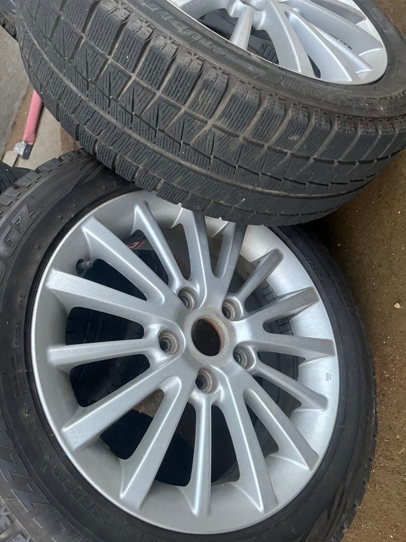 引き取り値下げ！スイフト16インチ スポークデザイン ホイールスタッドレスセット