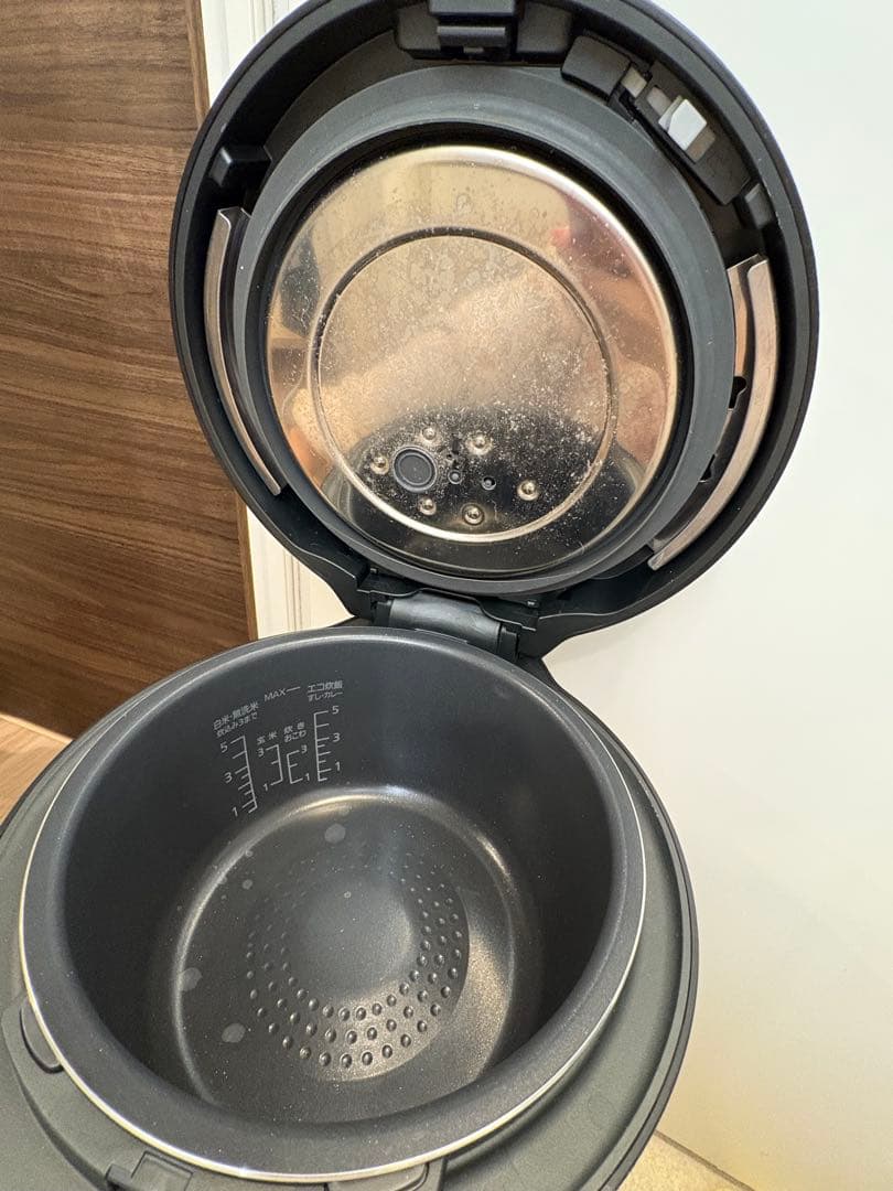 圧力IHジャー炊飯器　SR-CR10A