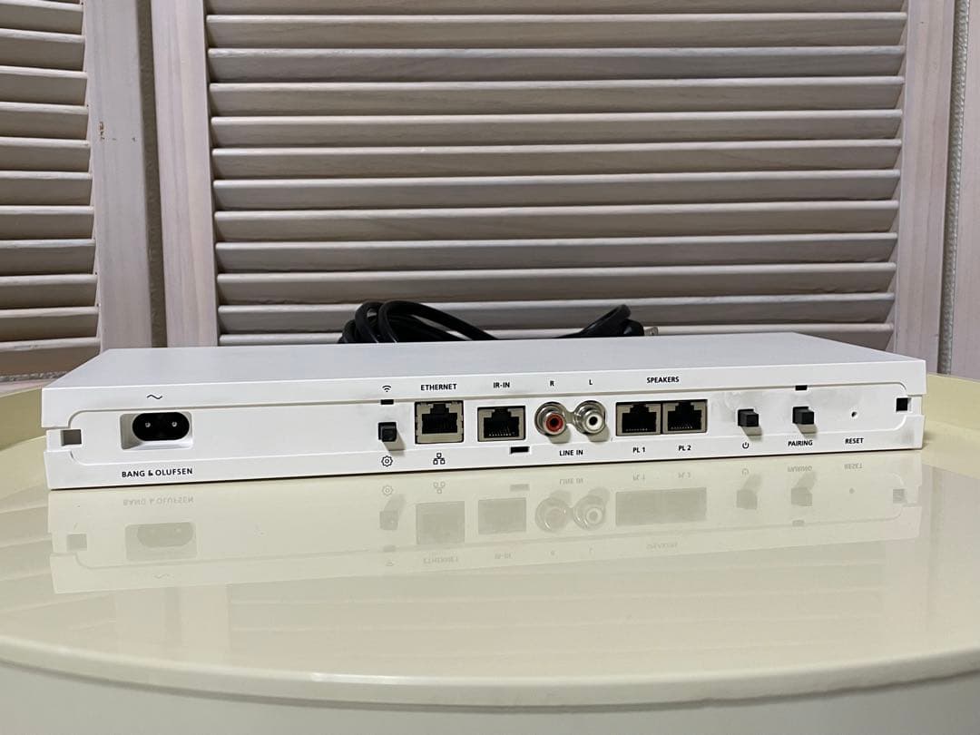 B&O BeoSound Essence ミュージックコントロールシステム