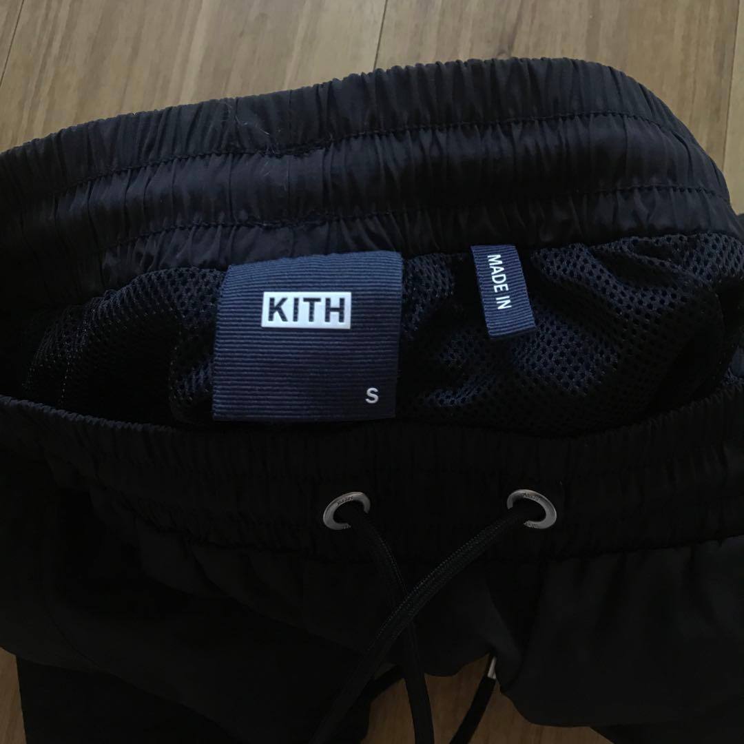 kith ショートパンツ　スイムショーツ　キス　キース　KITH パンツ