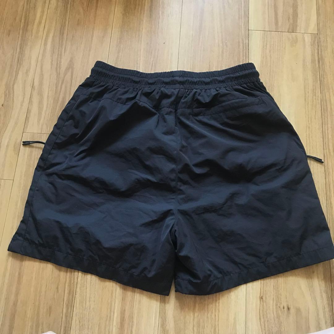 kith ショートパンツ　スイムショーツ　キス　キース　KITH パンツ