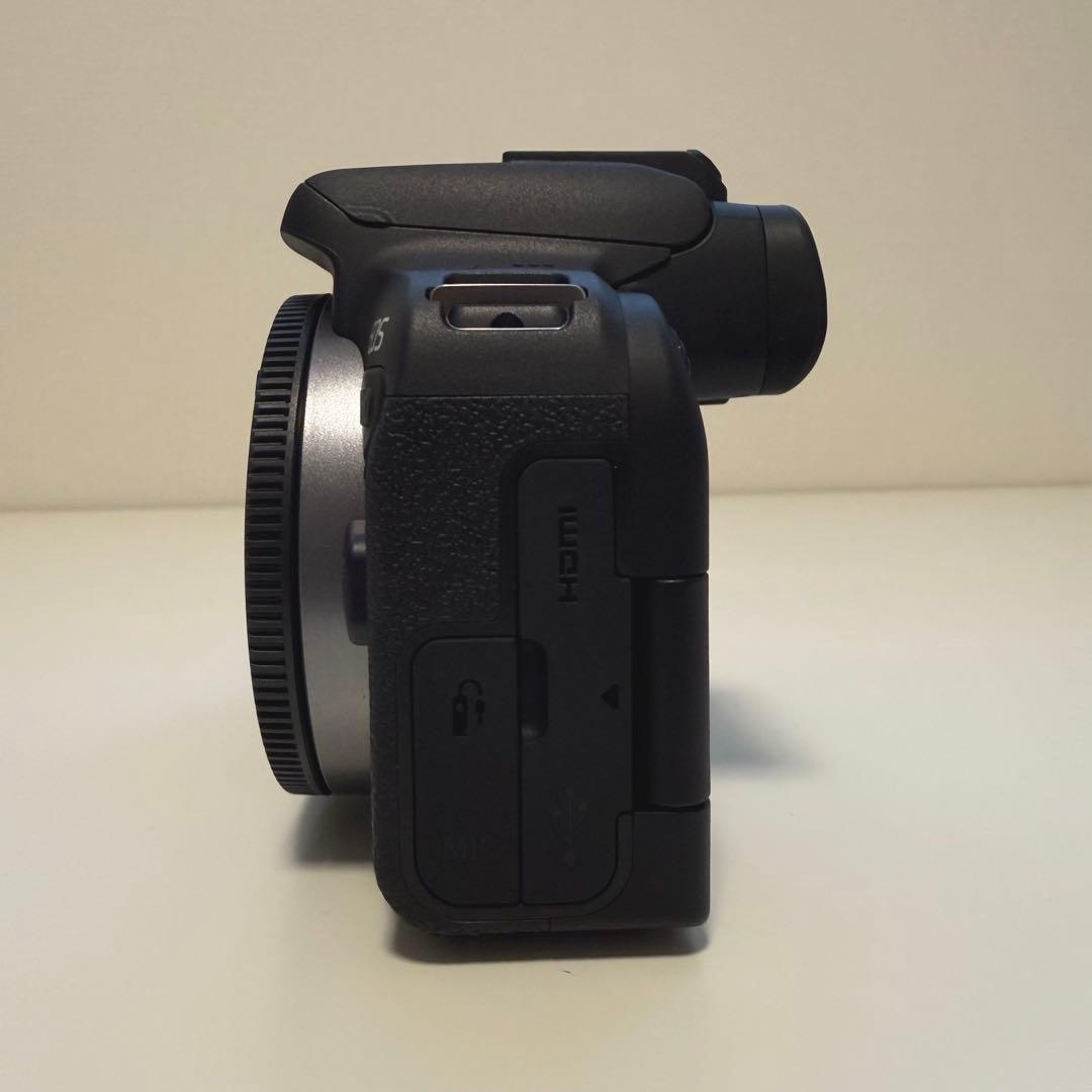 【極美品】Canon EOS R10 RF-S18-45 レンズキット