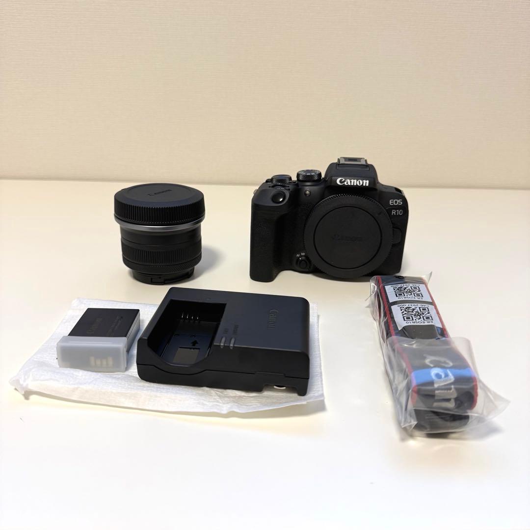 【極美品】Canon EOS R10 RF-S18-45 レンズキット