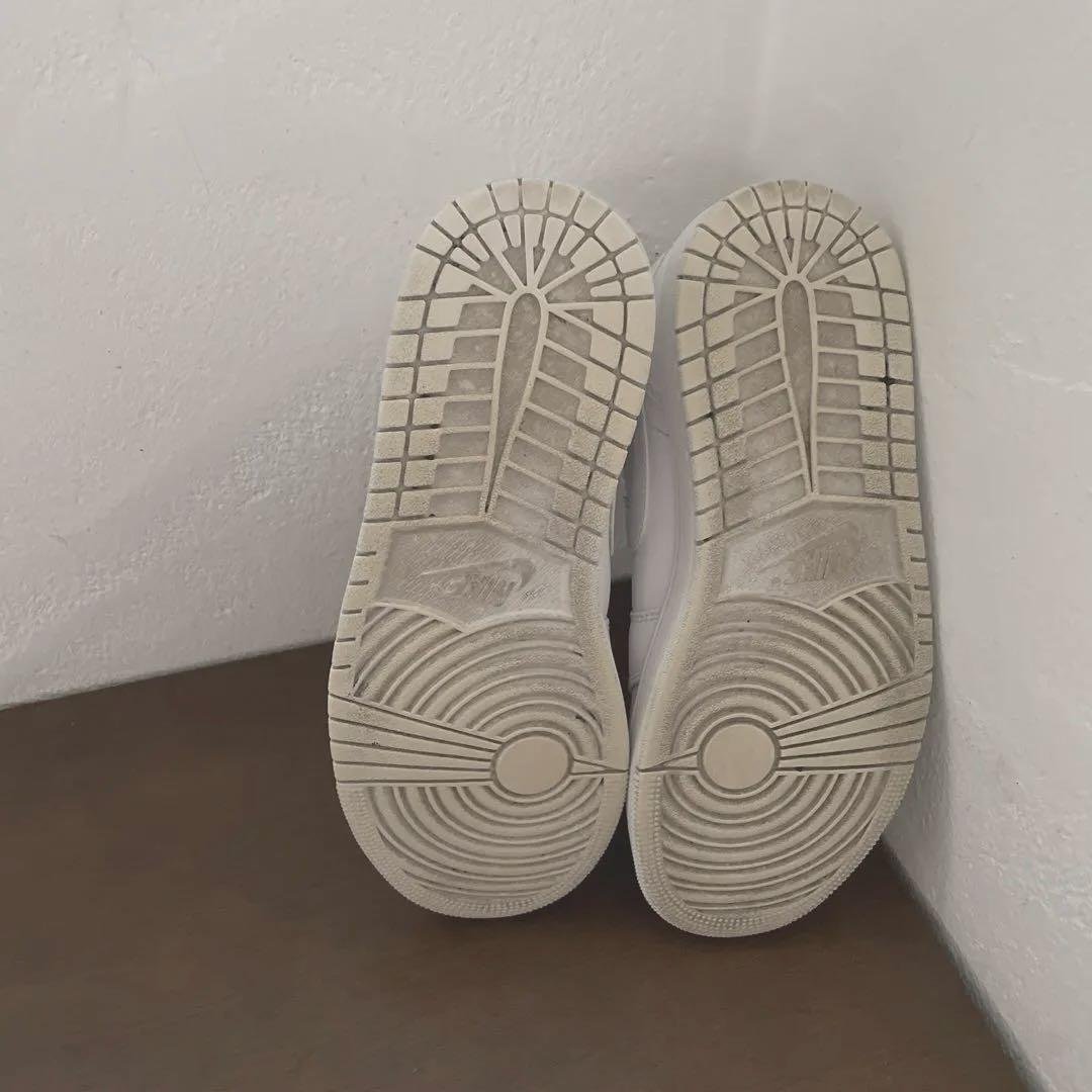 Nike Air Jordan 1 ホワイト シューズ