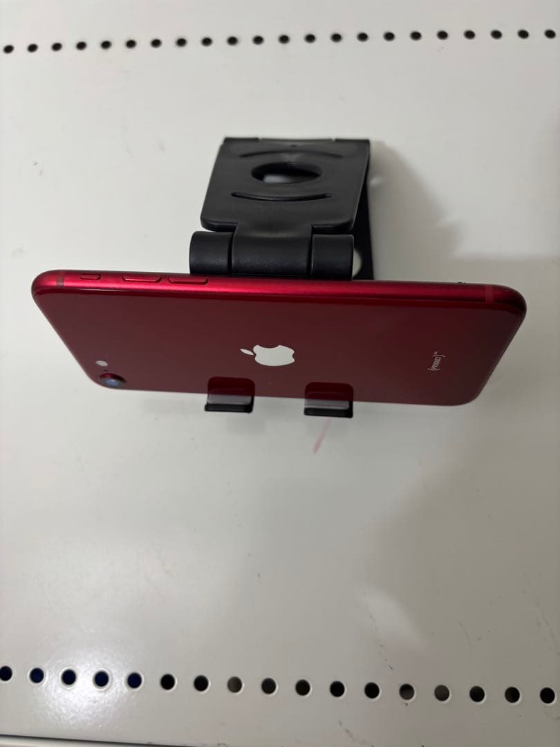 早い者勝ち　[SIMフリー]Apple iPhone se3 128GB