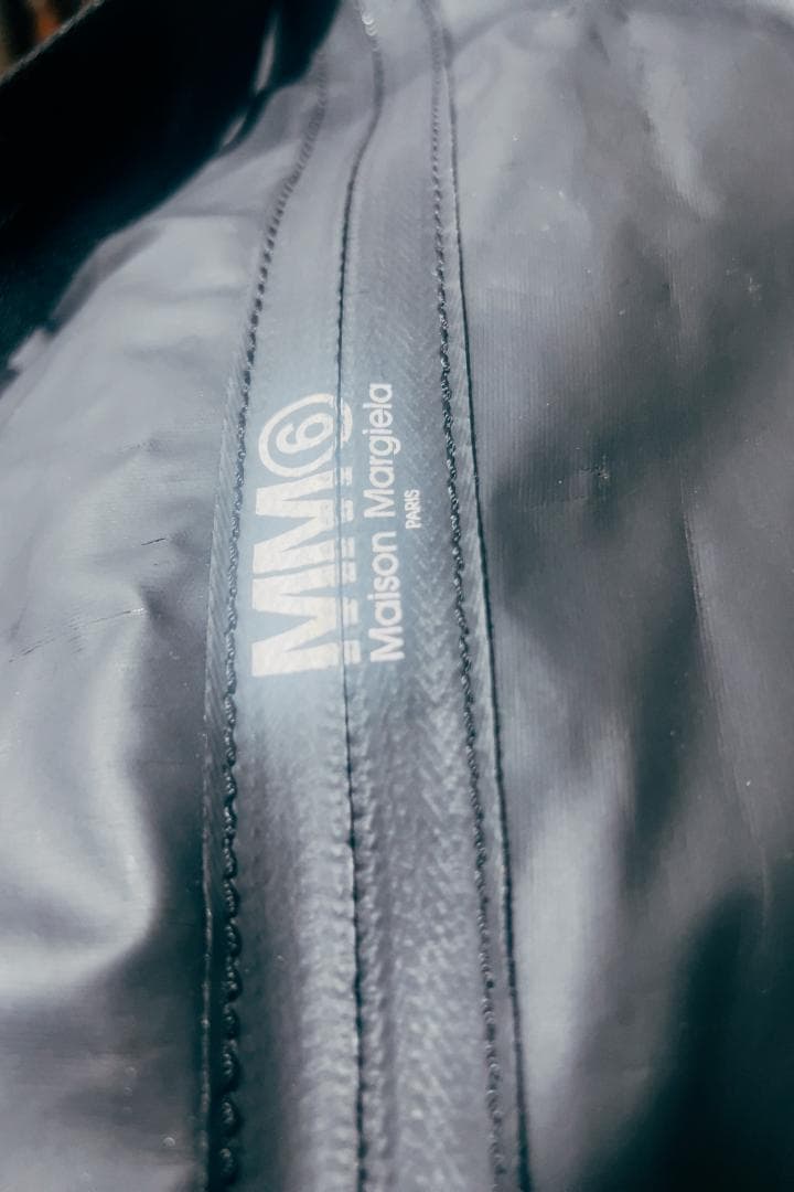 MM6 ナイロン ショルダーバッグ ブラック 中古