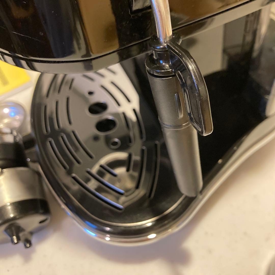 De'Longhi エスプレッソマシン ECO310 アイコナ