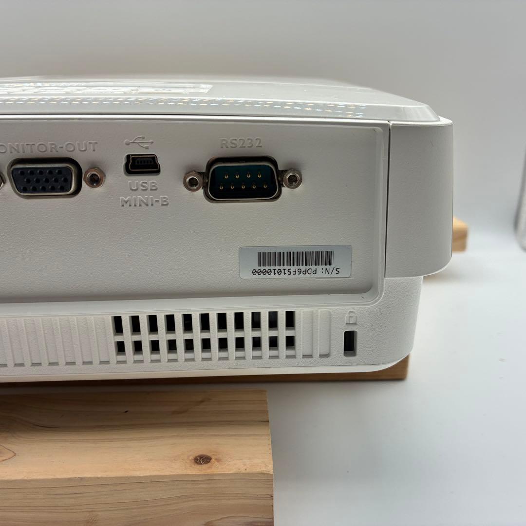 【使用32時間】BenQ DLPプロジェクタースタンダードモデルMS524