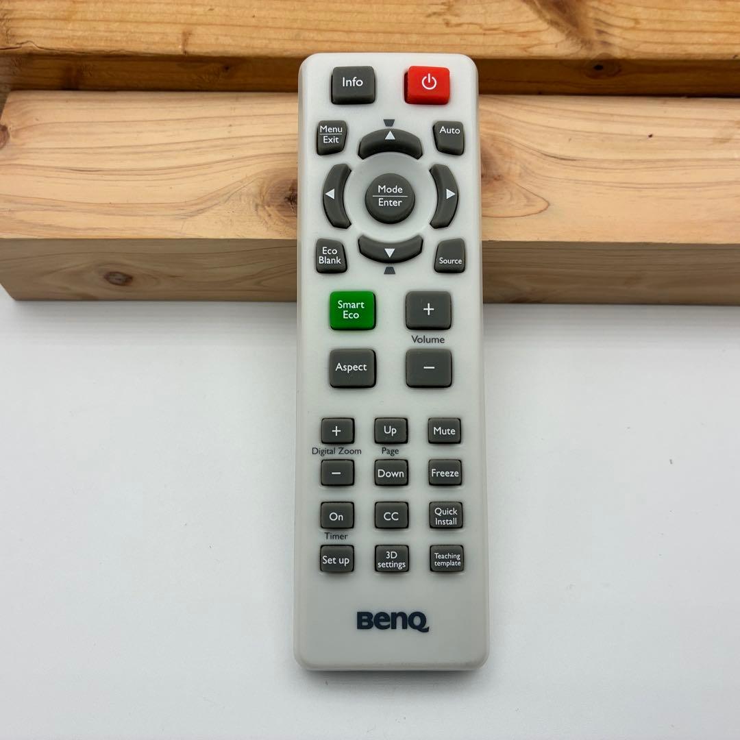 【使用32時間】BenQ DLPプロジェクタースタンダードモデルMS524