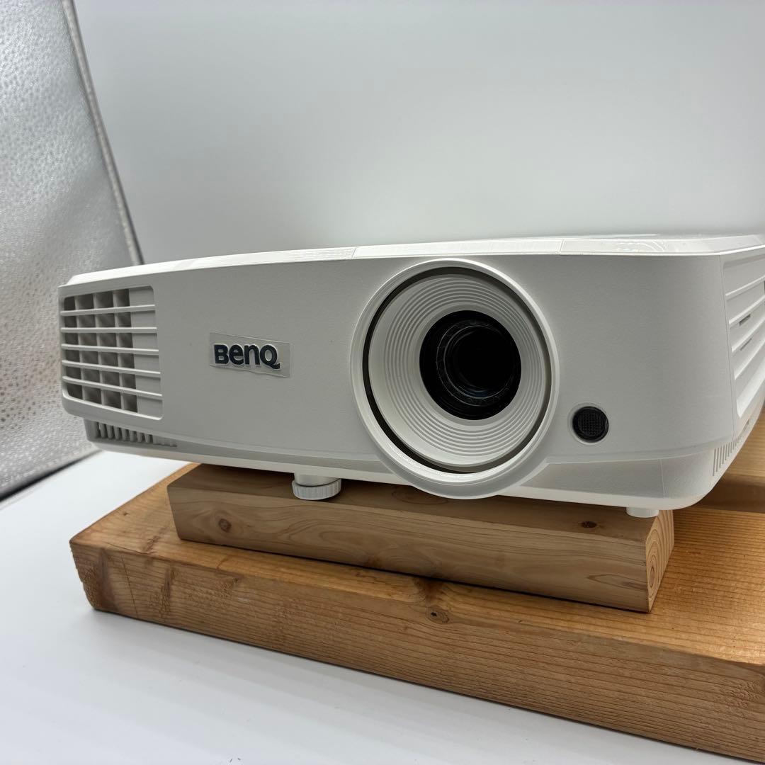 【使用32時間】BenQ DLPプロジェクタースタンダードモデルMS524