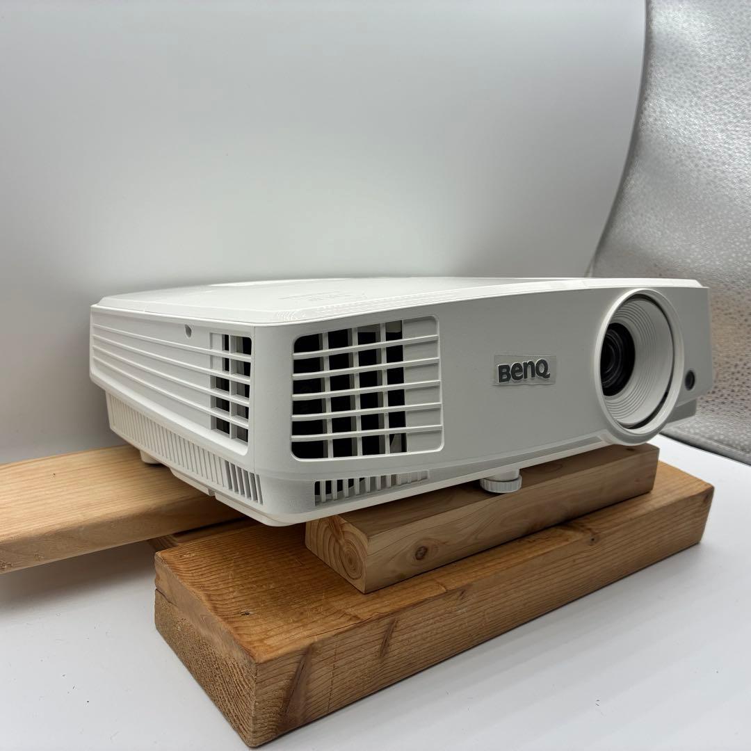【使用32時間】BenQ DLPプロジェクタースタンダードモデルMS524